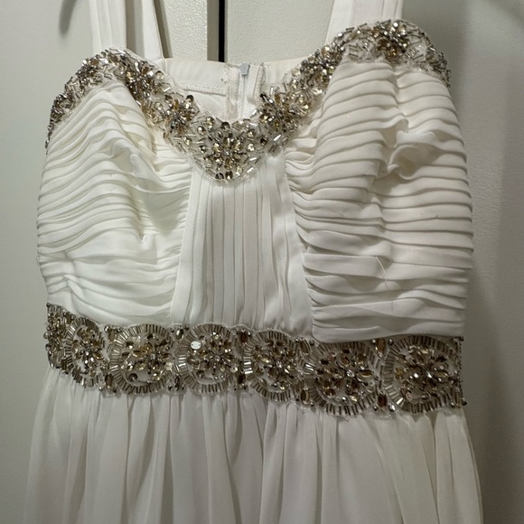 Elegant White Dress with Silver Accents​ - Picture 2 of 4